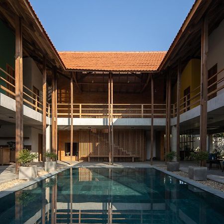 Hachi Homestay & Spa Хюэ Экстерьер фото