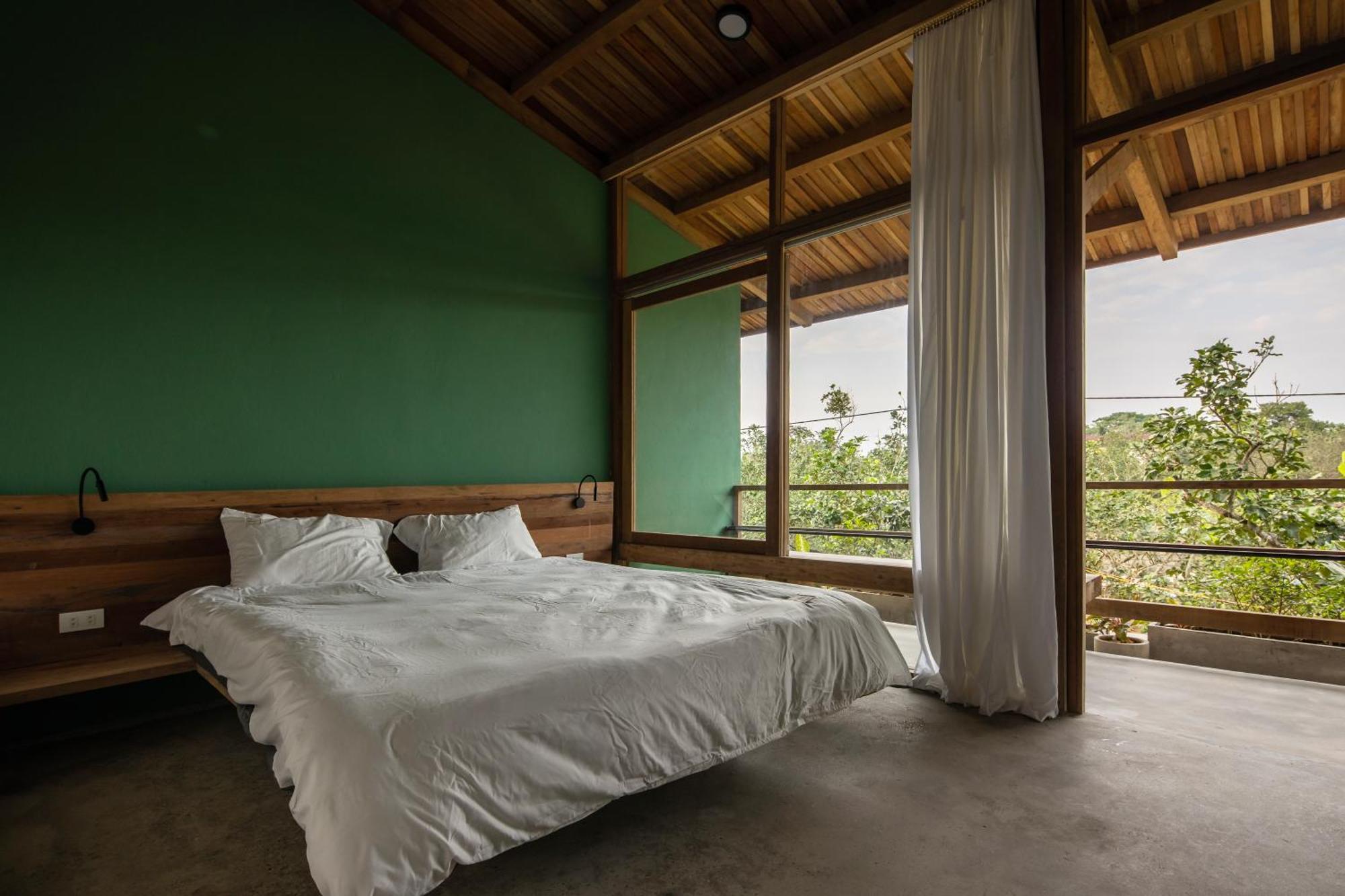 Hachi Homestay & Spa Хюэ Экстерьер фото