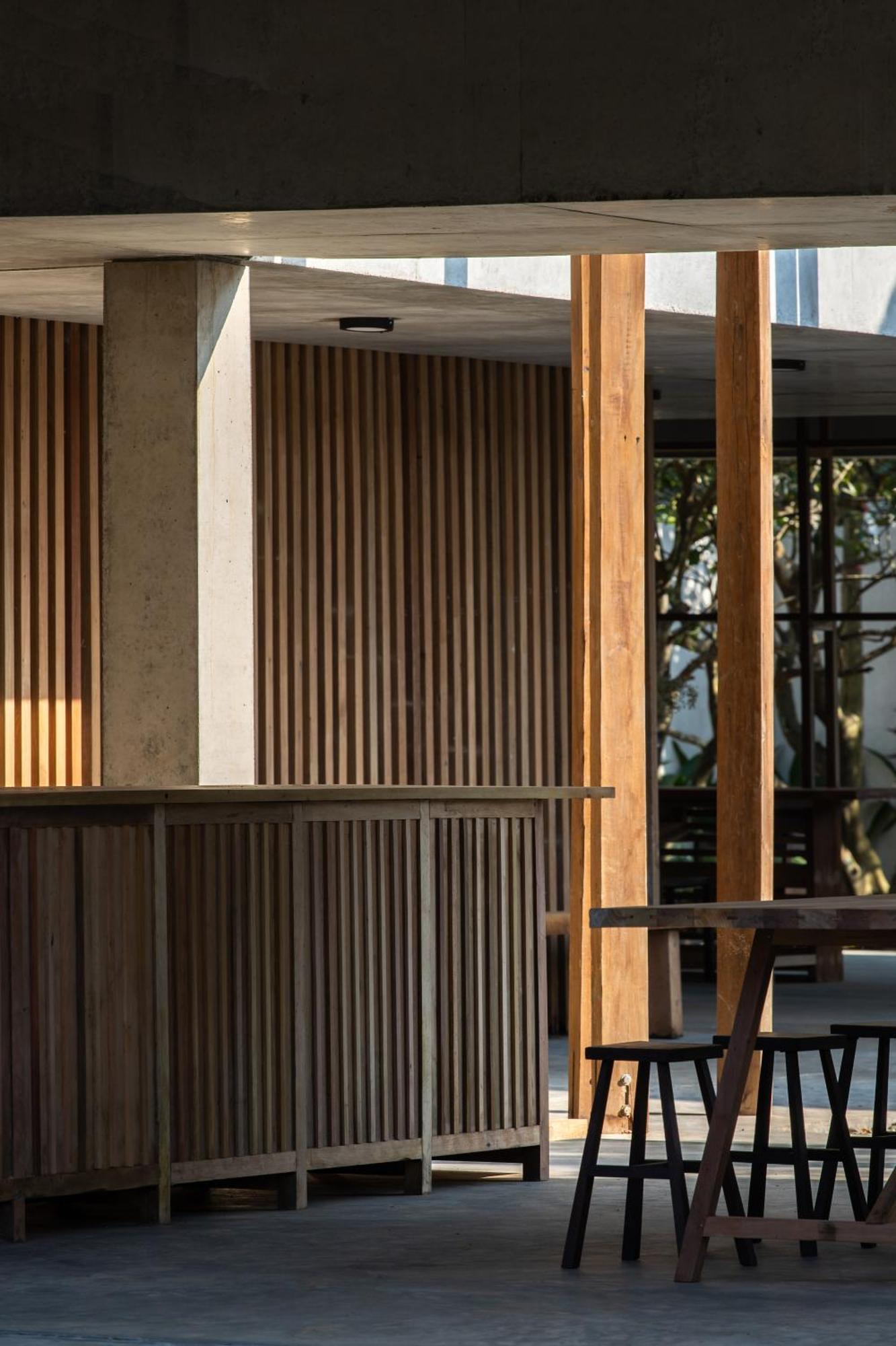 Hachi Homestay & Spa Хюэ Экстерьер фото